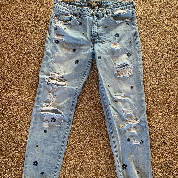 Luck Brand Jeans with floral embroidery - Picture 1 of 3
